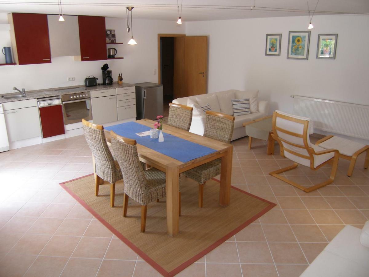 Ferienwohnung Stettfeld Esterno foto