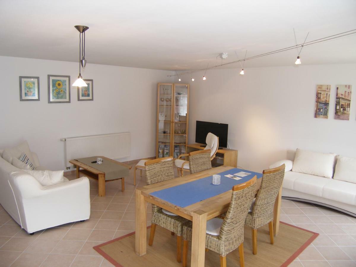 Ferienwohnung Stettfeld Esterno foto